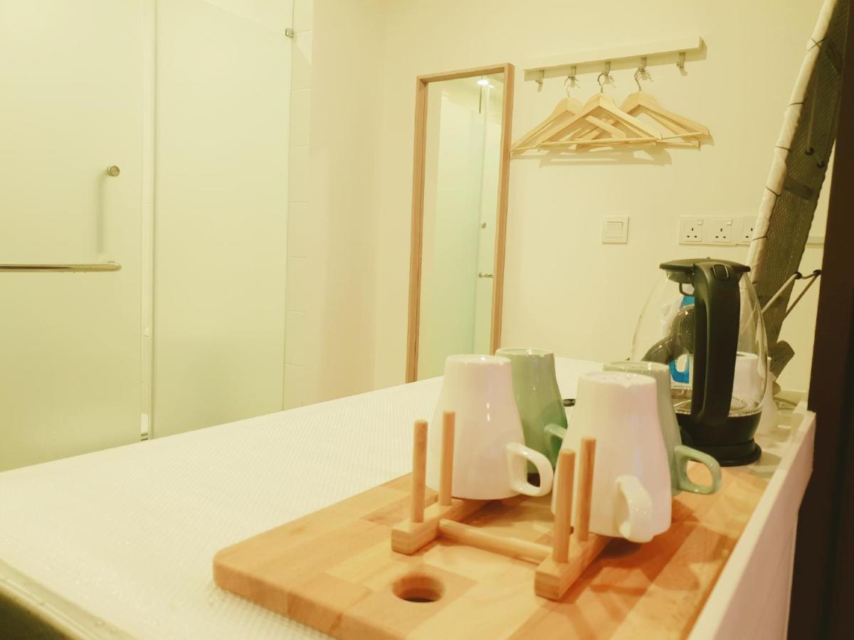 Simple No 6- Trefoil Setia Alam- Near Setia Convention Centre * Shah Alam